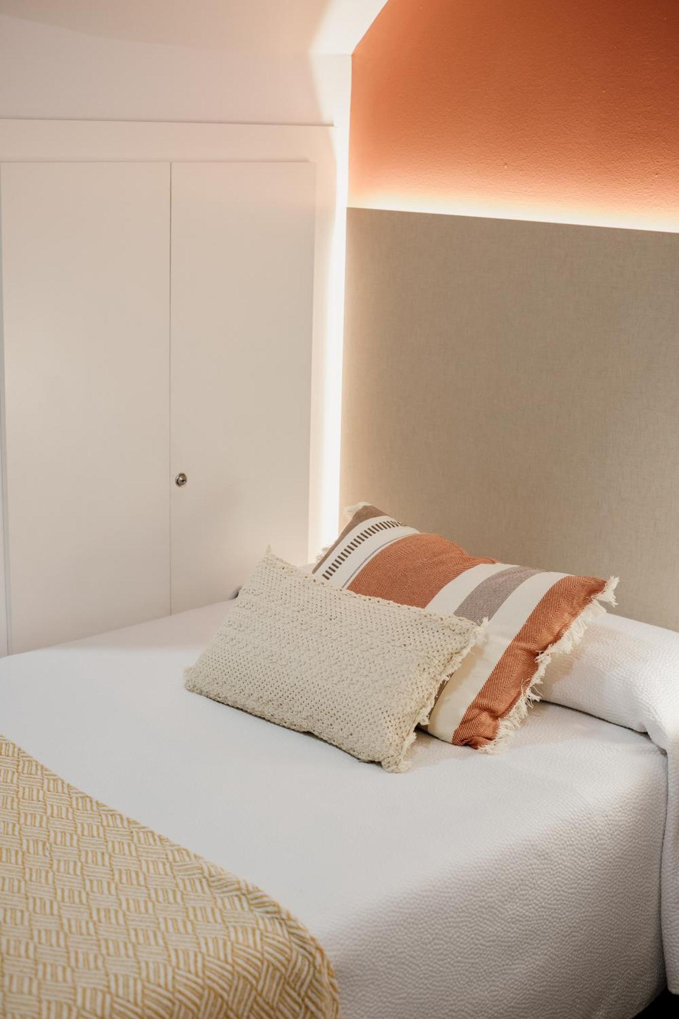 Apartamentos Turisticos Mastil 16 Málaga Exteriör bild