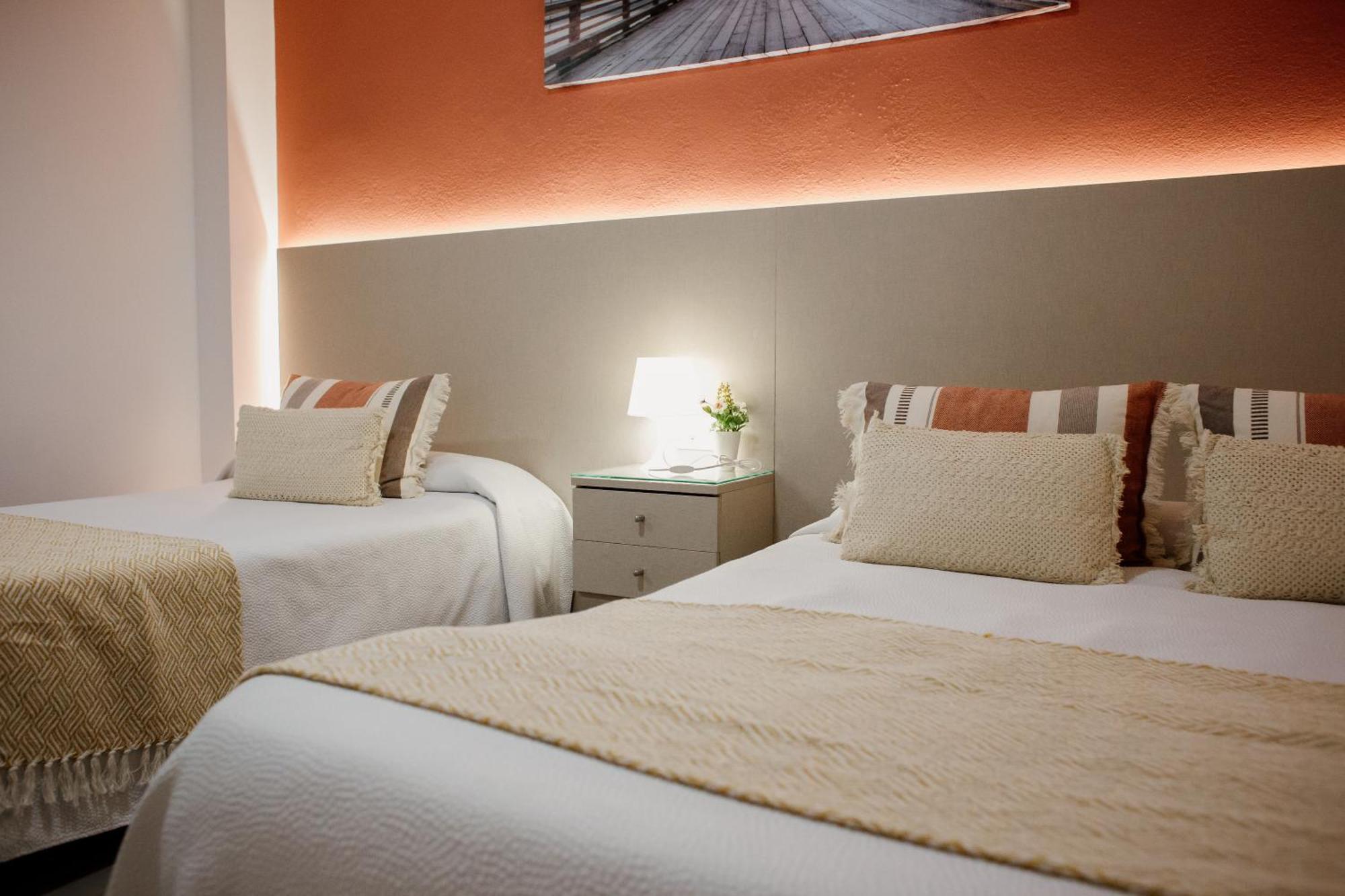 Apartamentos Turisticos Mastil 16 Málaga Exteriör bild