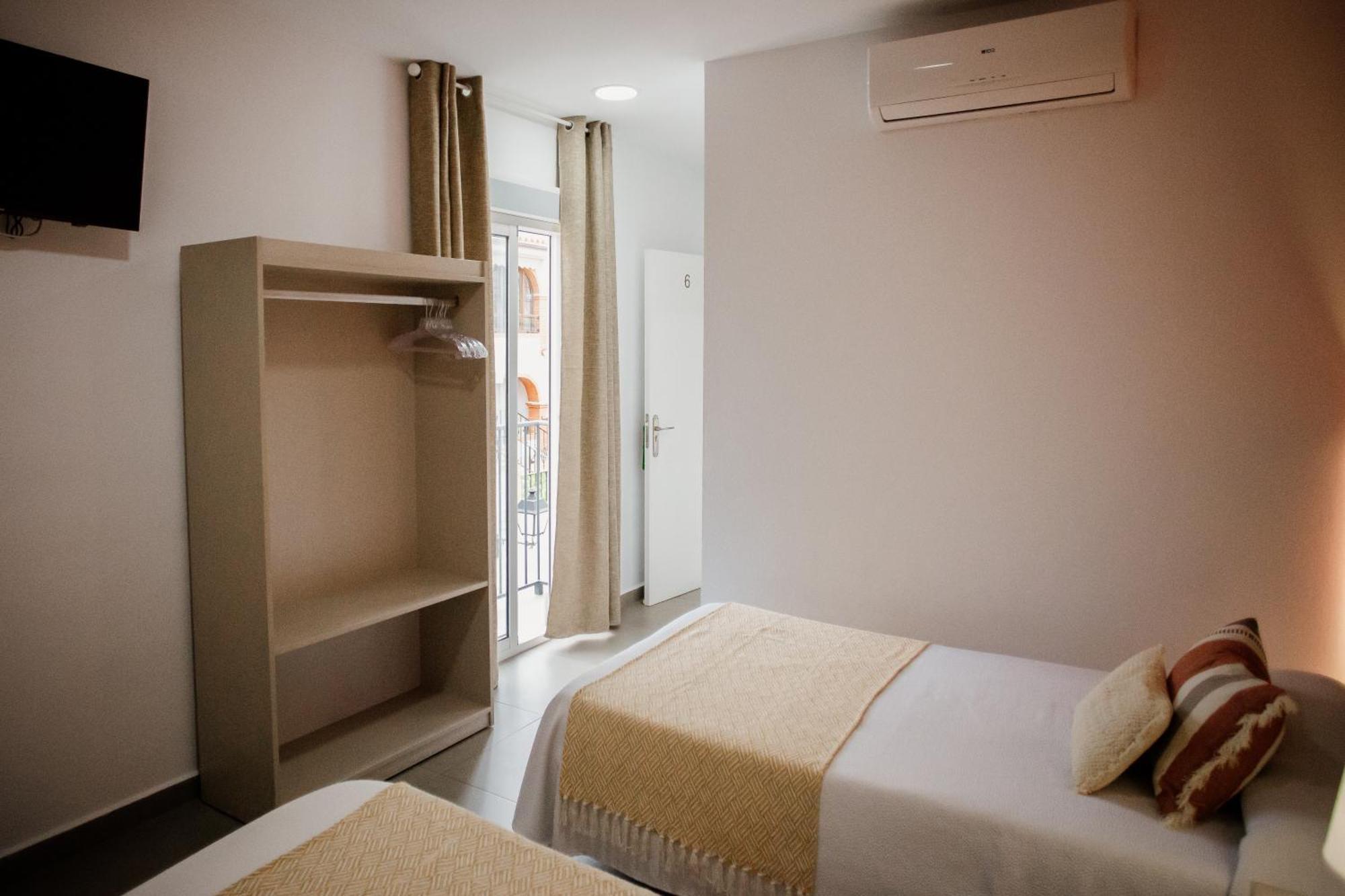 Apartamentos Turisticos Mastil 16 Málaga Exteriör bild