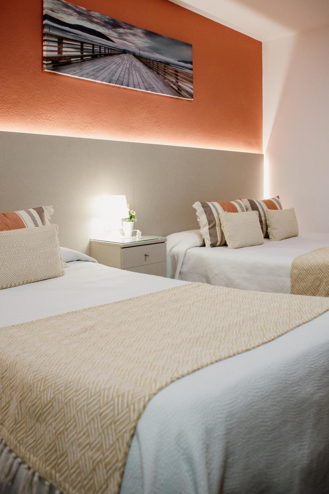 Apartamentos Turisticos Mastil 16 Málaga Exteriör bild