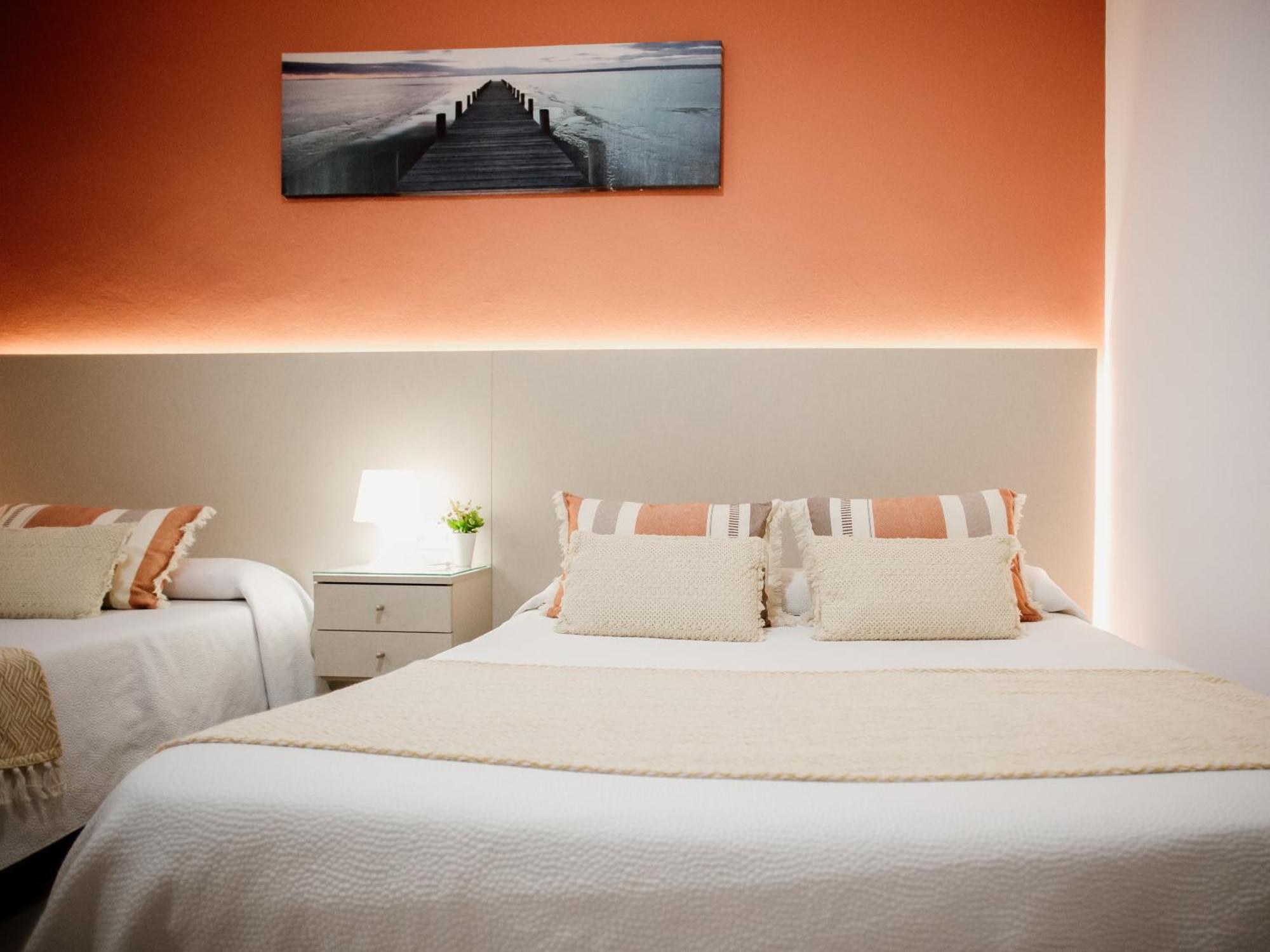 Apartamentos Turisticos Mastil 16 Málaga Exteriör bild