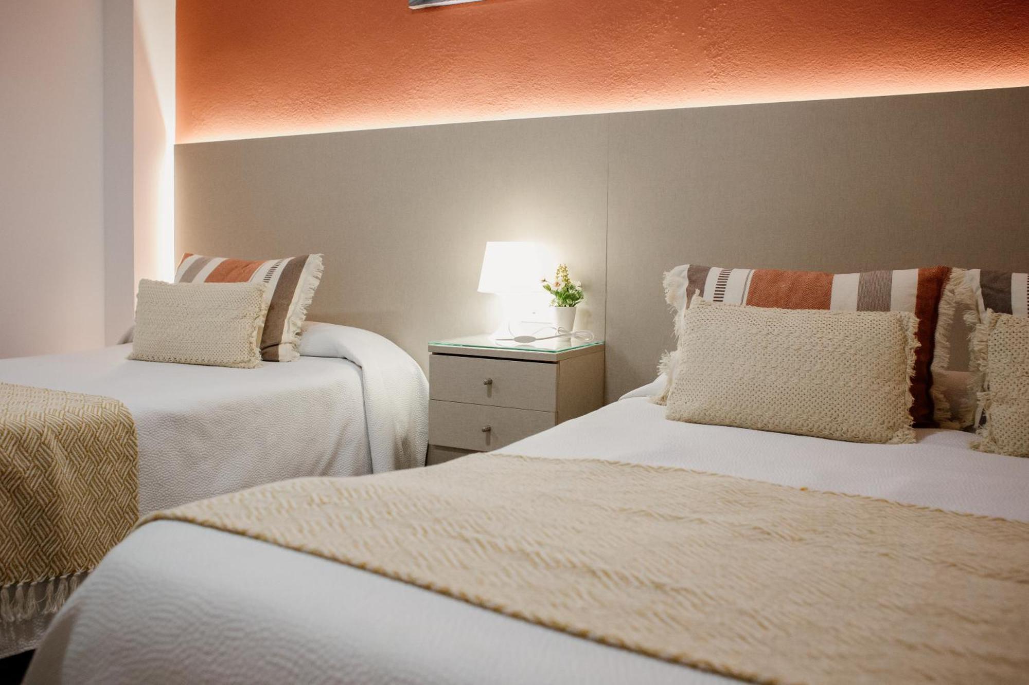 Apartamentos Turisticos Mastil 16 Málaga Exteriör bild