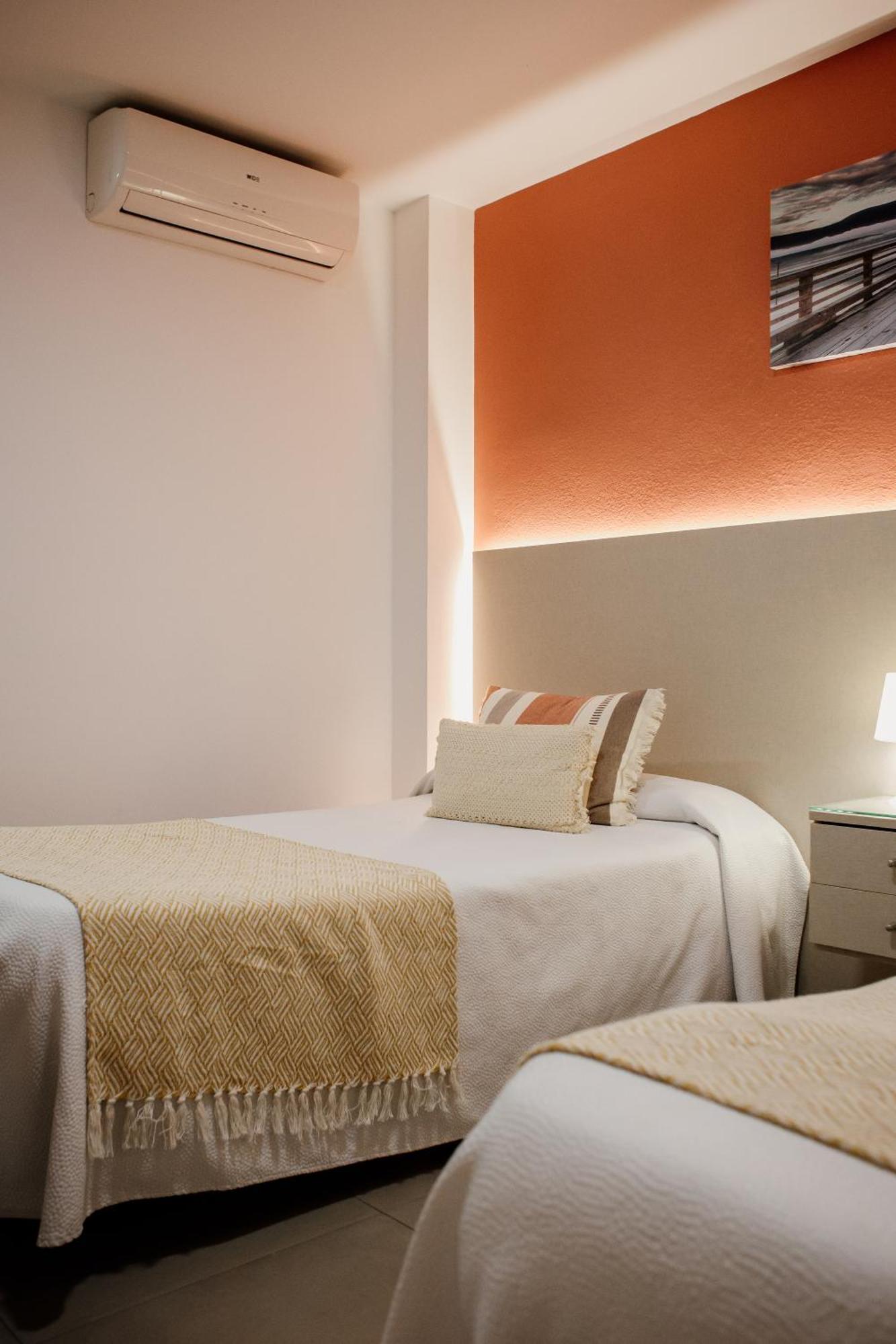 Apartamentos Turisticos Mastil 16 Málaga Exteriör bild