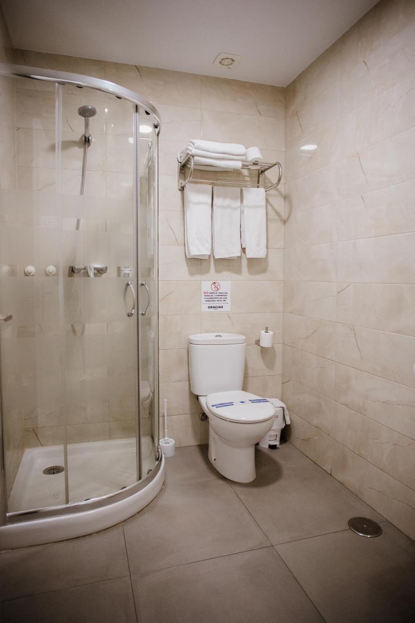 Apartamentos Turisticos Mastil 16 Málaga Exteriör bild
