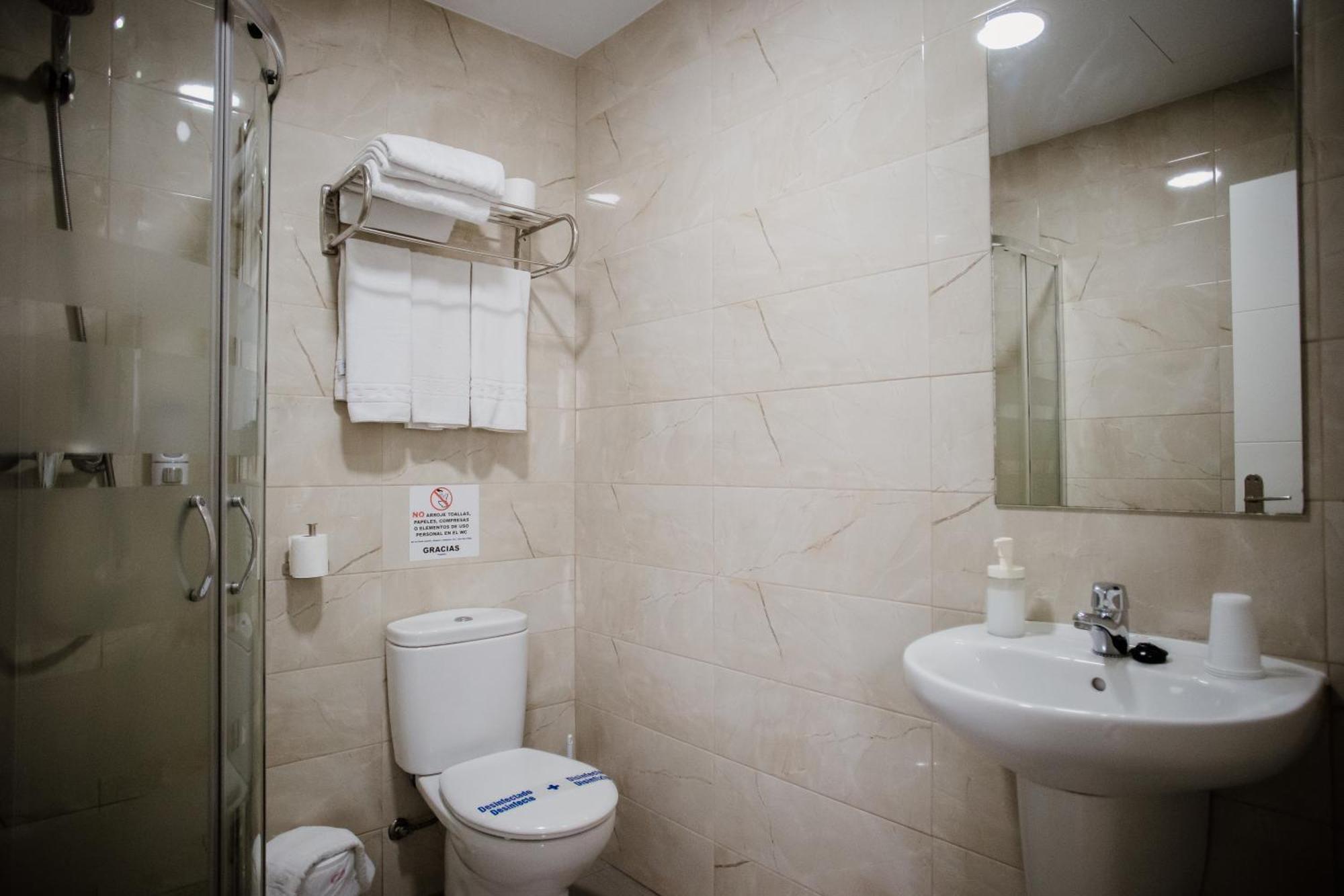 Apartamentos Turisticos Mastil 16 Málaga Exteriör bild