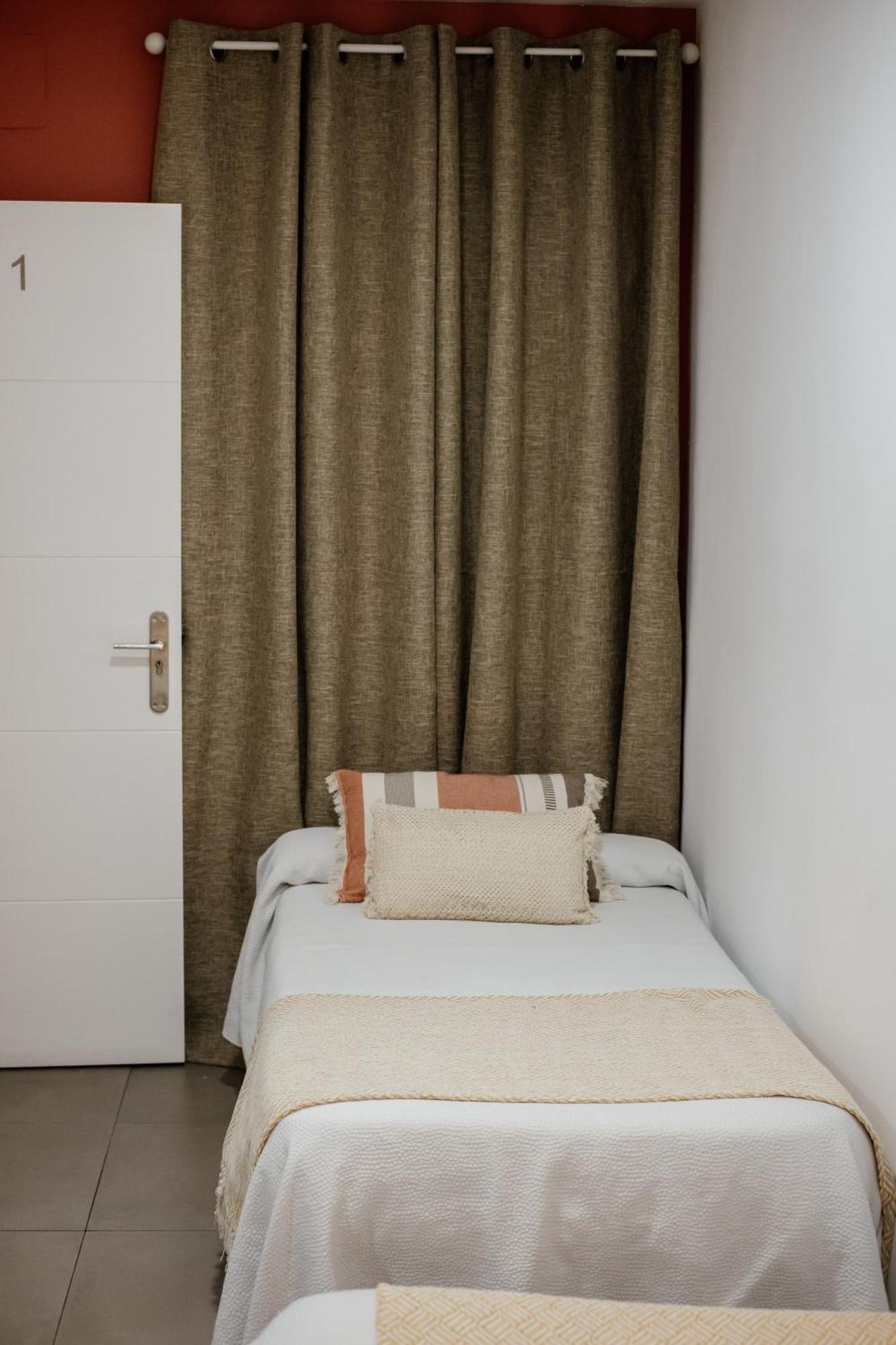 Apartamentos Turisticos Mastil 16 Málaga Exteriör bild