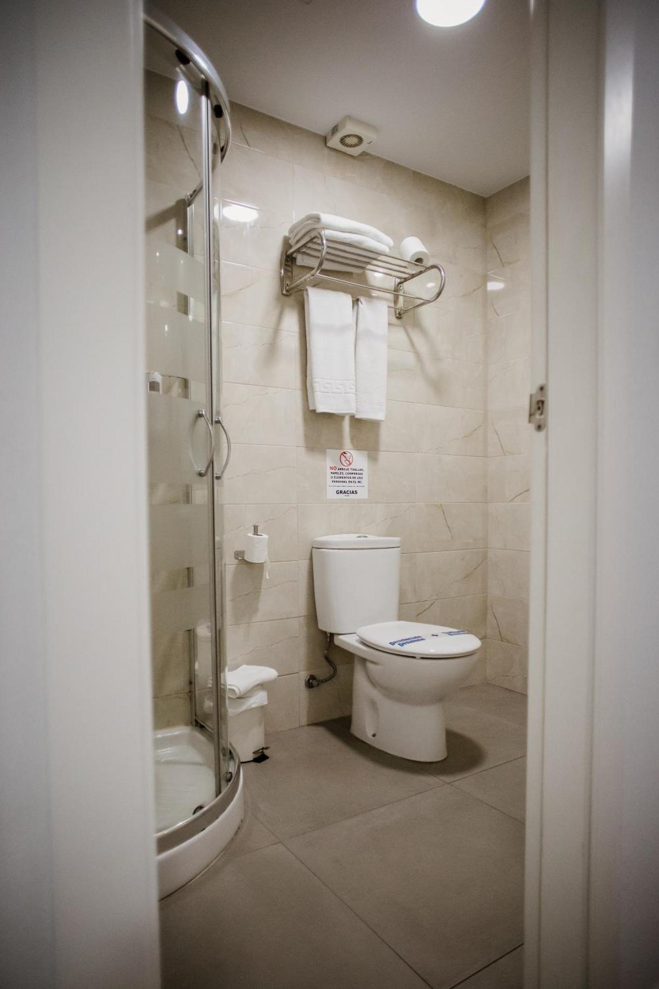 Apartamentos Turisticos Mastil 16 Málaga Exteriör bild
